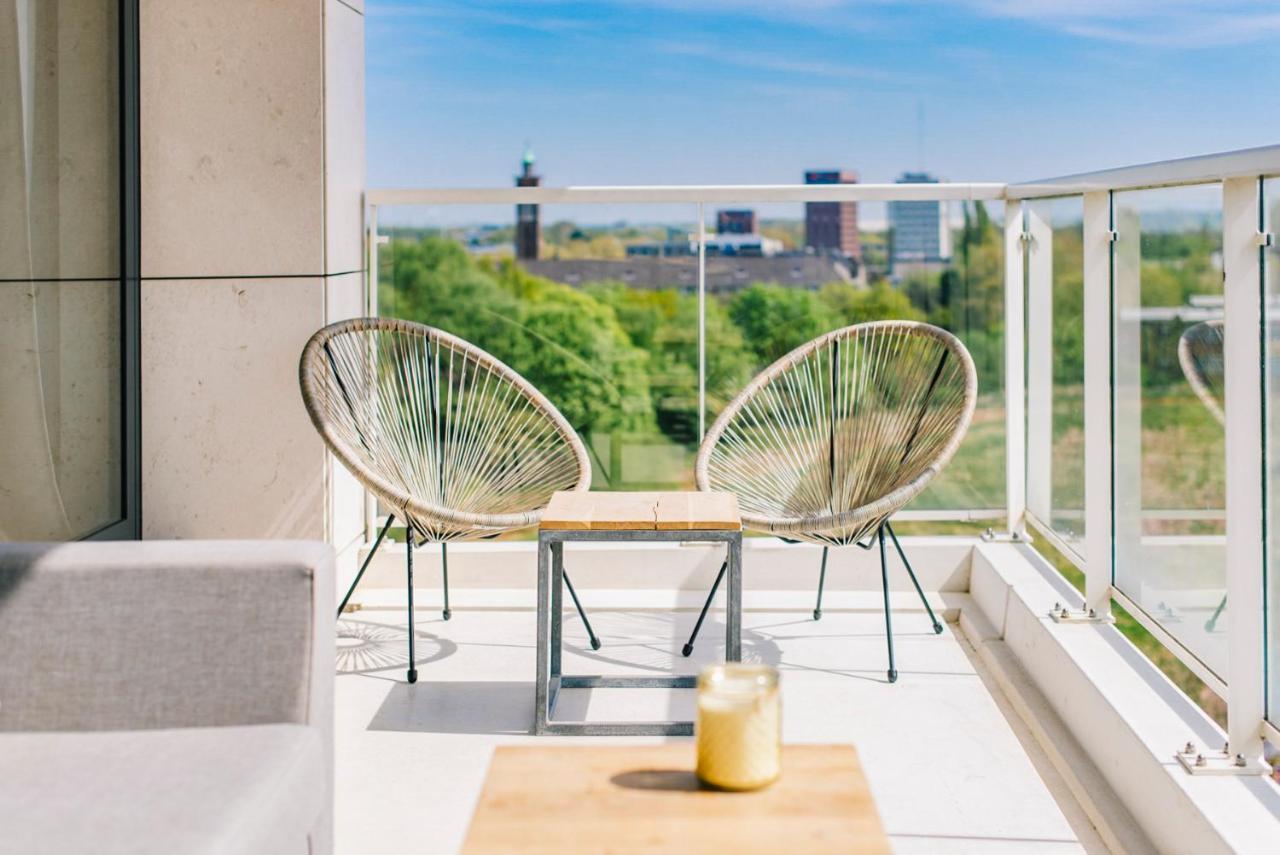 Shs Homes-Luxe Highrise, 2 Bedrooms, Kitchen, Free Parking, Stunning View, Large Tarrasse, Workspace Hasselt Eksteriør billede