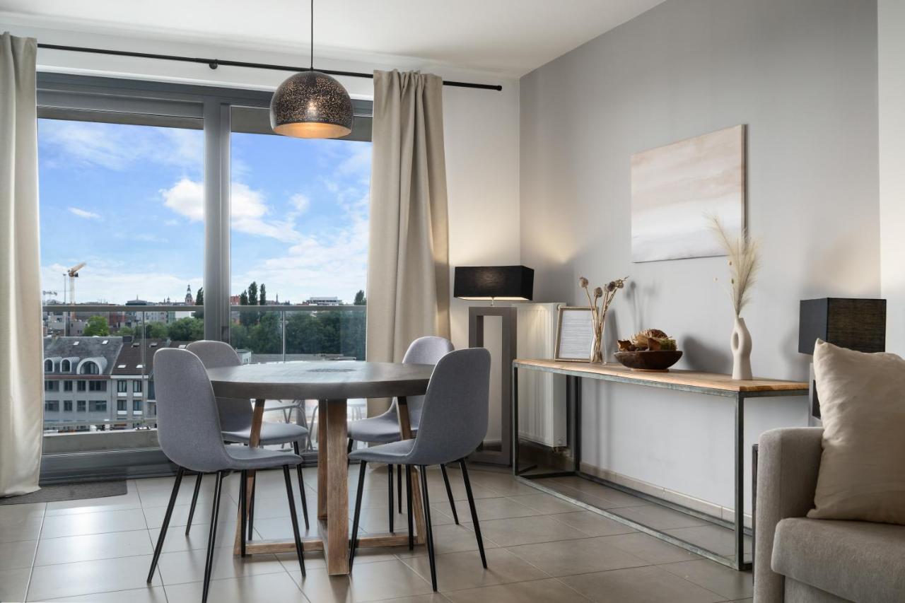 Shs Homes-Luxe Highrise, 2 Bedrooms, Kitchen, Free Parking, Stunning View, Large Tarrasse, Workspace Hasselt Eksteriør billede