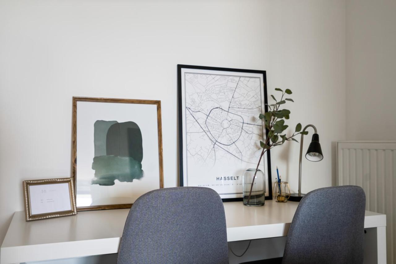 Shs Homes-Luxe Highrise, 2 Bedrooms, Kitchen, Free Parking, Stunning View, Large Tarrasse, Workspace Hasselt Eksteriør billede