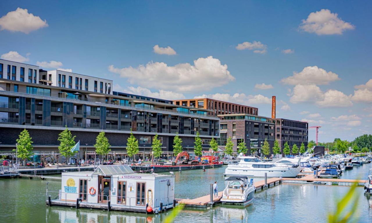 Shs Homes-Luxe Highrise, 2 Bedrooms, Kitchen, Free Parking, Stunning View, Large Tarrasse, Workspace Hasselt Eksteriør billede